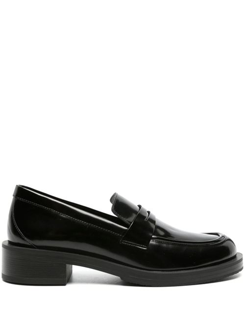 Mocasssino nero con finitura verniciata STUART WEITZMAN | SG649APSBLK